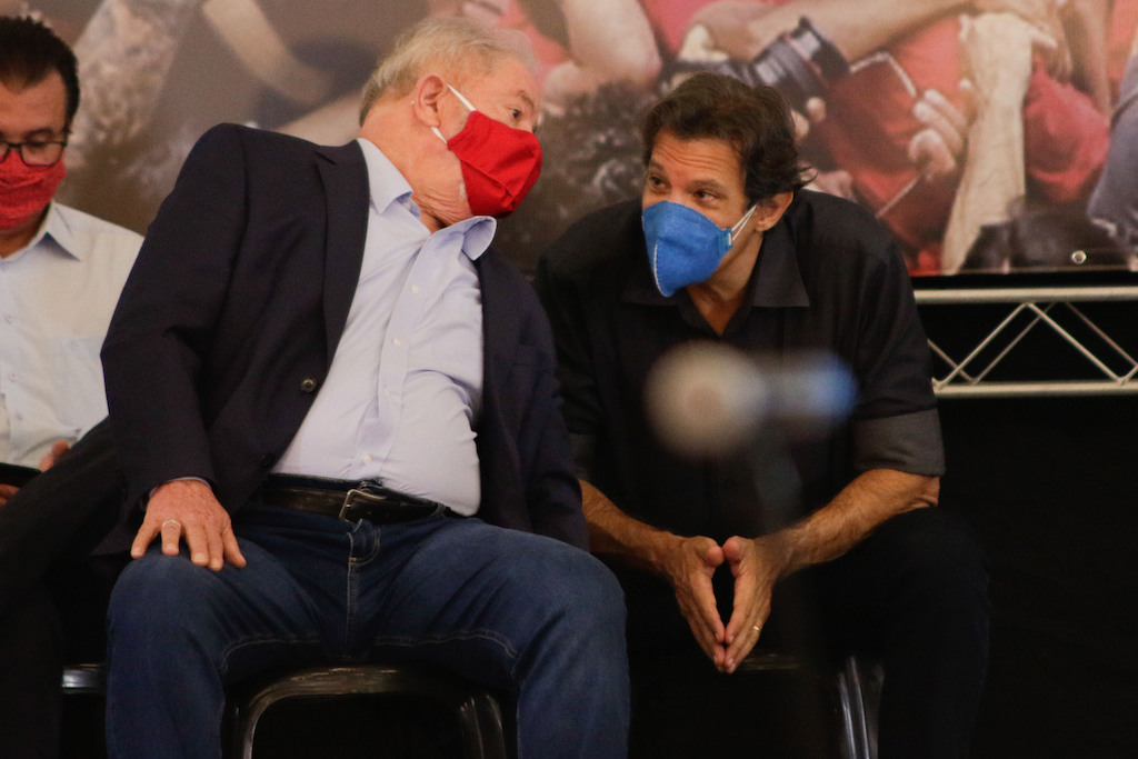Lula prefere Bolsonaro desgastado, mas sem impeachment