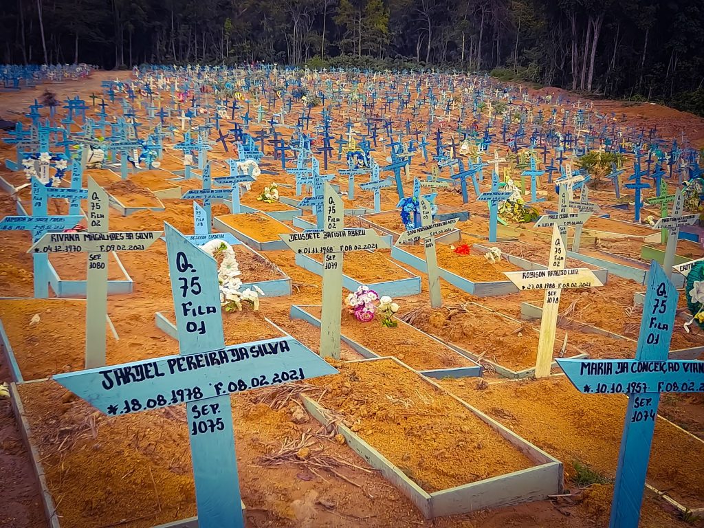 Secretária culpa autoridades locais pelo caos em Manaus