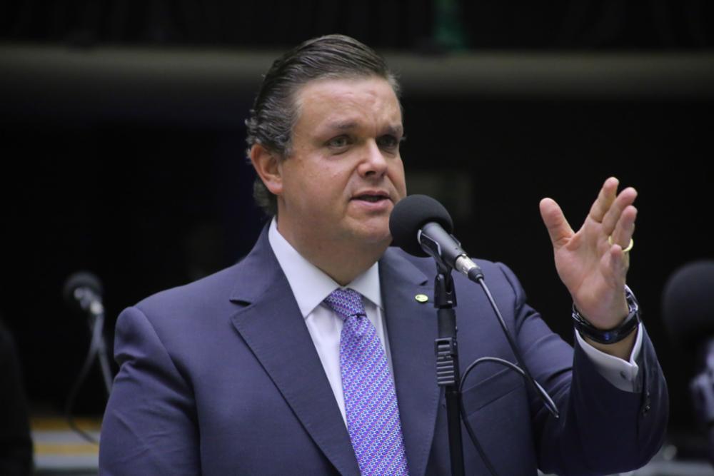 O segundo de Lupi