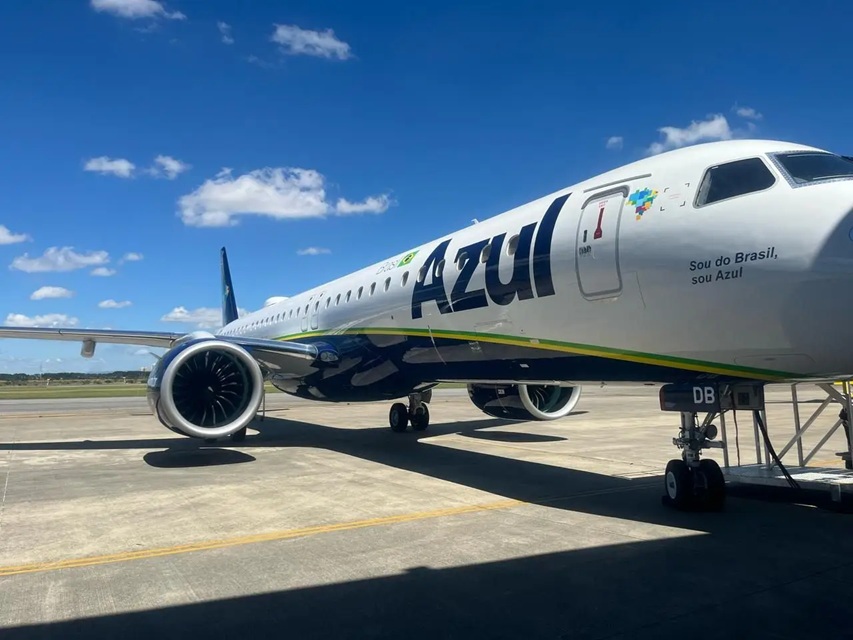 Azul se rende