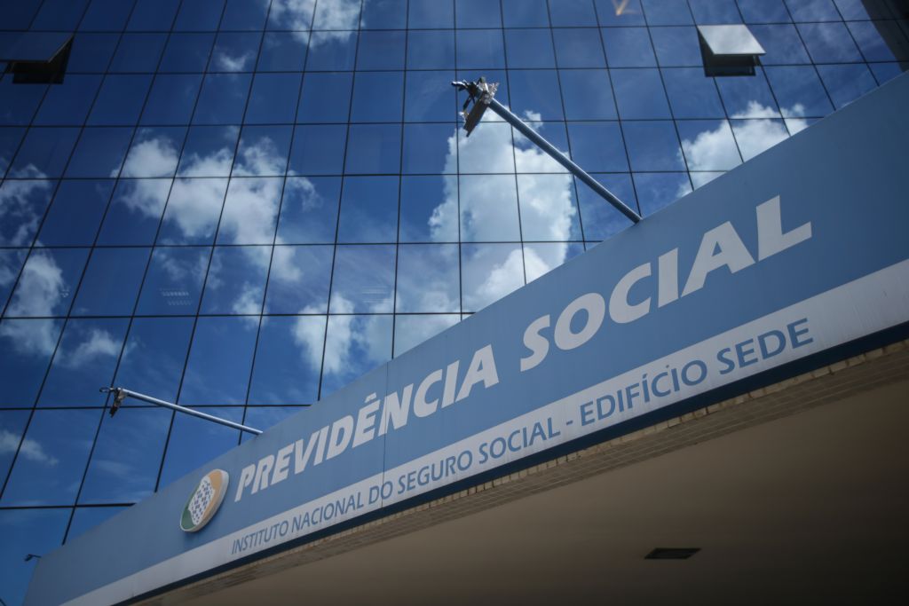 119 milhões de reais do INSS
