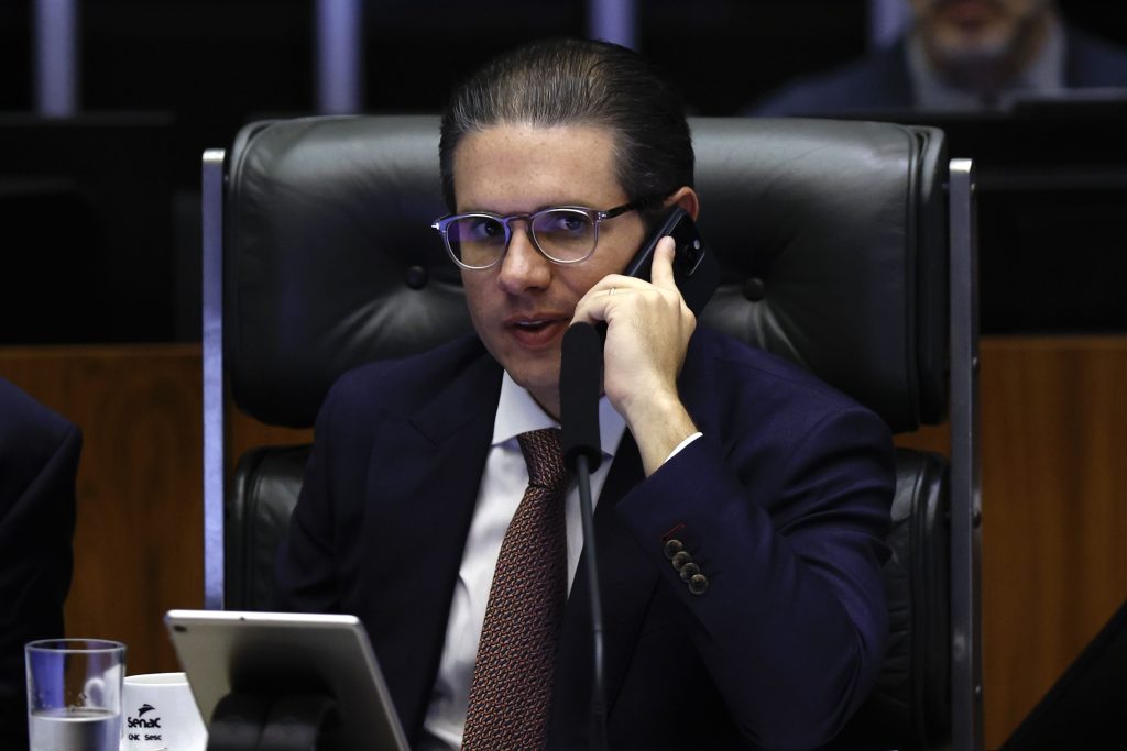 A malhação do governo