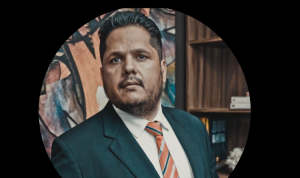 Foto: Reprodução/Linkedin Advogado e manipulador
