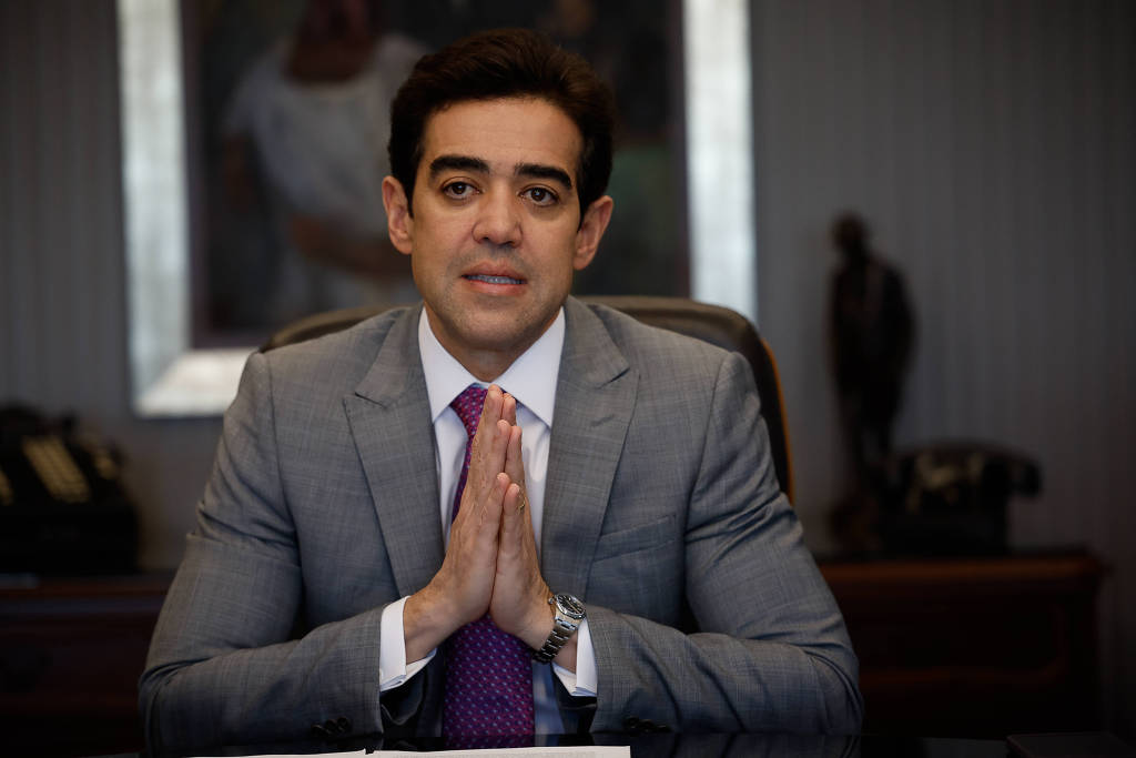 A agência de Bruno Dantas