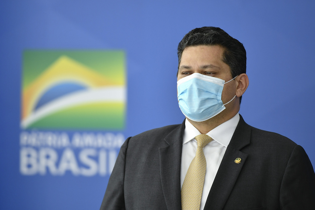 Alcolumbre tentou reverter a prisão de Roberto Dias