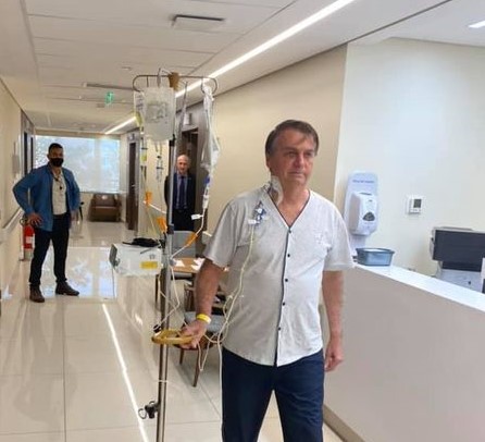 Bolsonaro pode ter alta nos próximos dias
