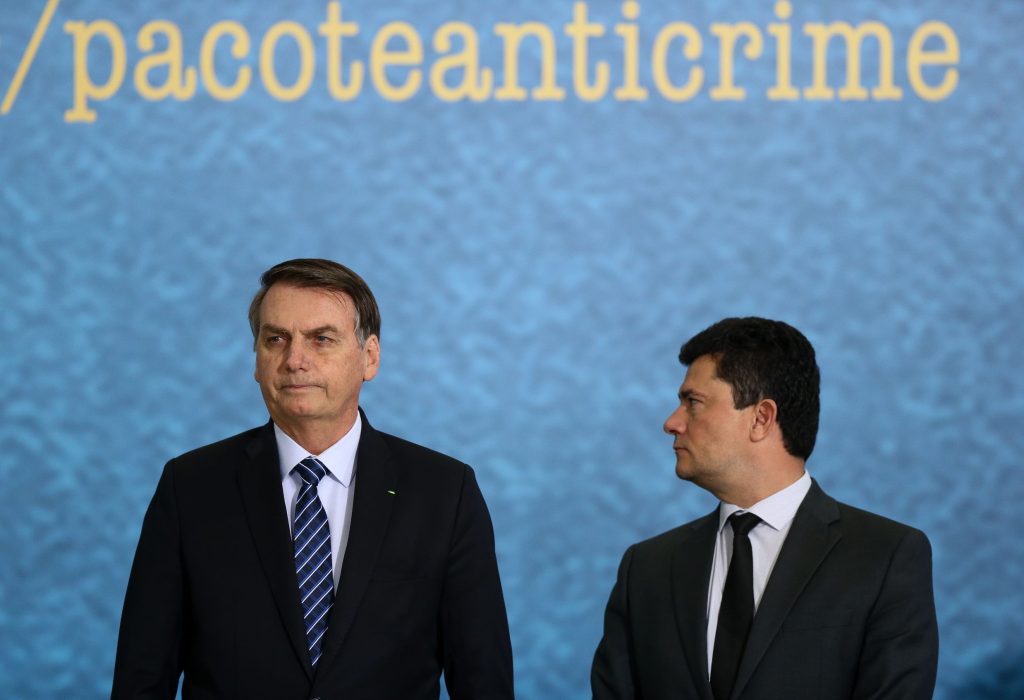 STF prorroga inquérito sobre interferência na PF