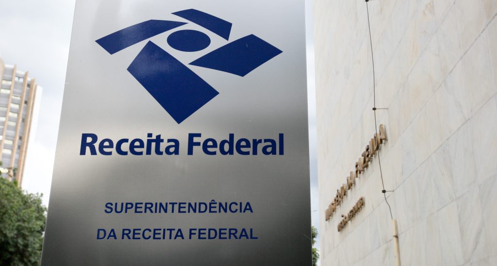Mudanças no IR vão exigir mais funcionários da Receita