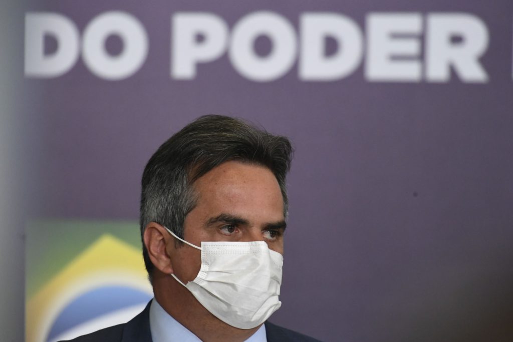 Ciro Nogueira quer filiar quatro ministros ao PP