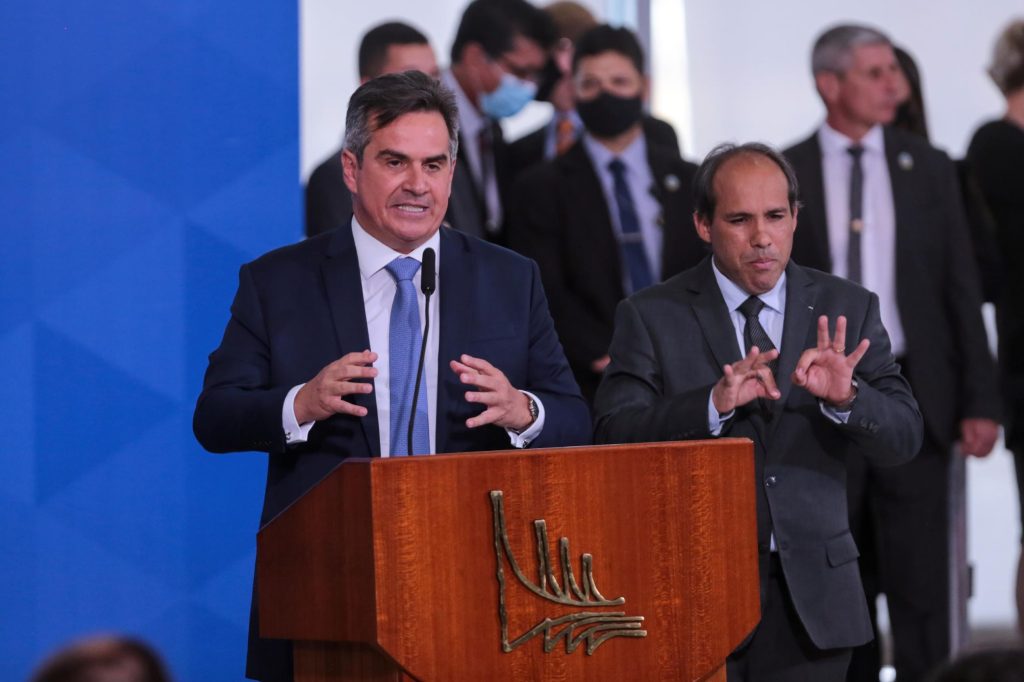 Ciro Nogueira diz a relator que voto impresso não é prioridade