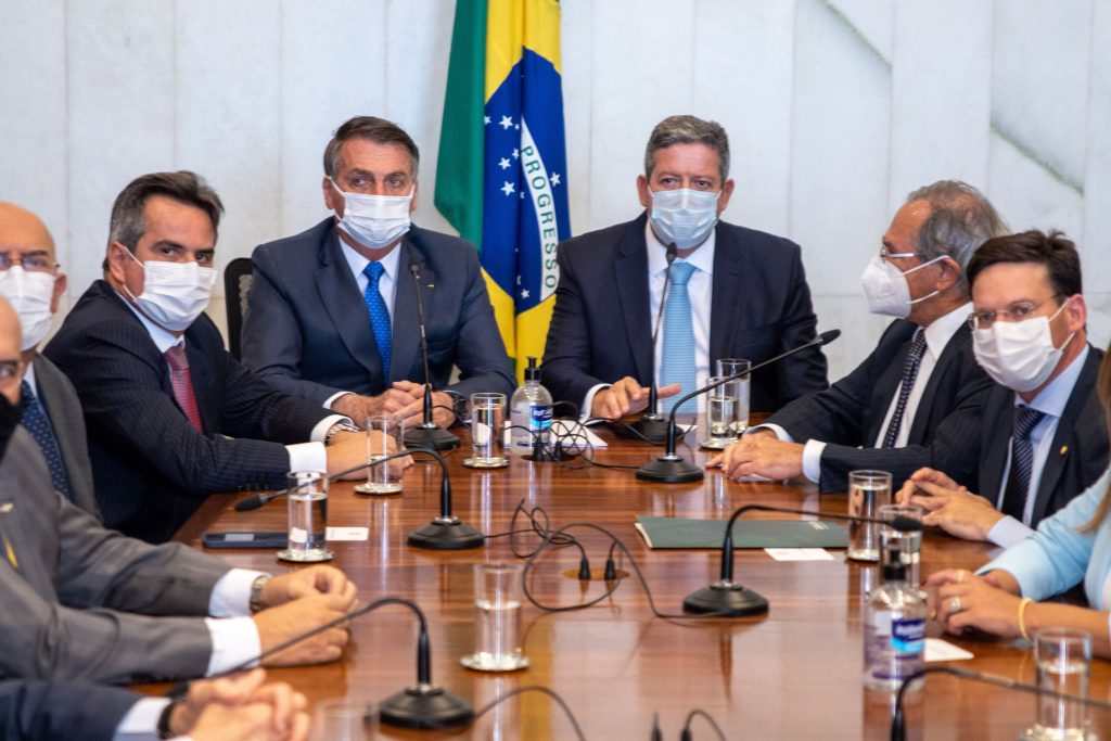 Presidente vai manter ataques ao sistema eleitoral