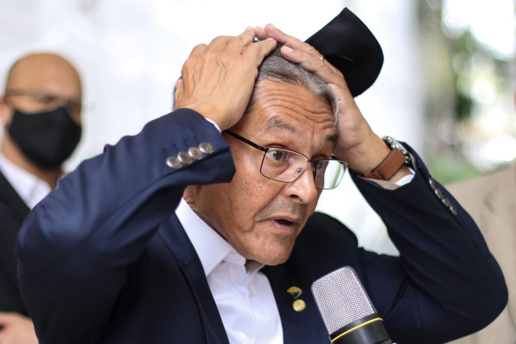 Advogado pede prisão domiciliar para Roberto Jefferson