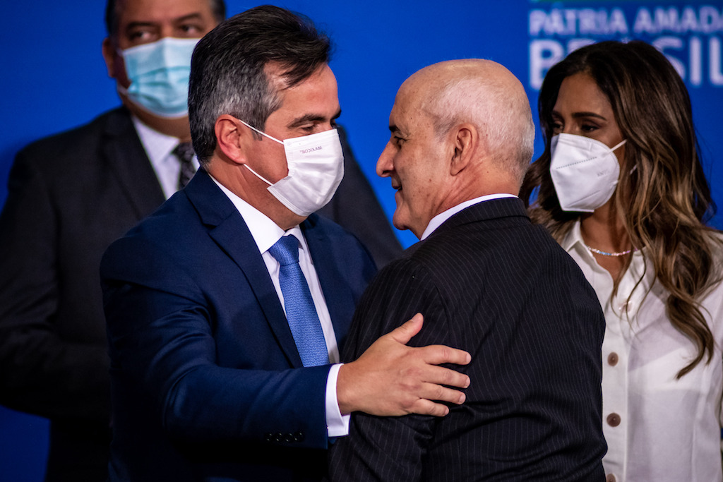 Ciro pretende envolver general Ramos em principais decisões