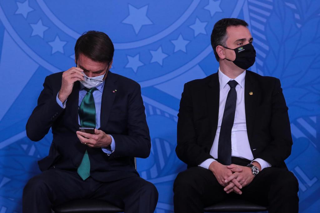 Aliados pedem a Bolsonaro que cesse ataques ao Supremo