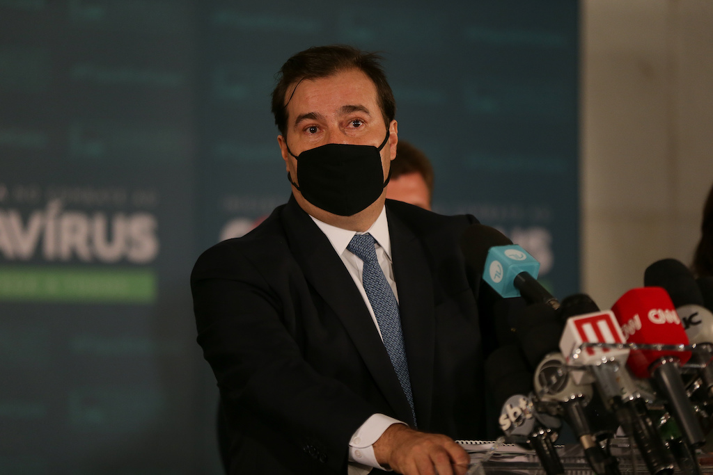 Rodrigo Maia perde controle de seu bloco de apoio