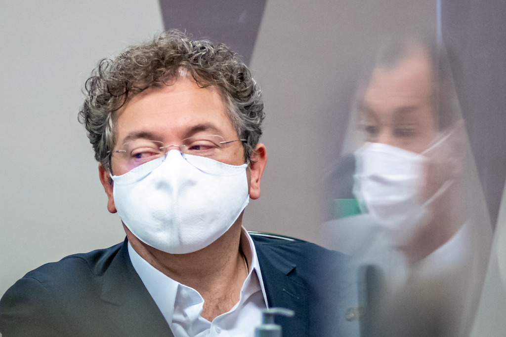 Análise: depoimento fraco de Max indica fim da CPI