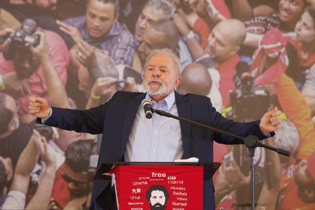 Bolsonaro pretende explorar vitórias judiciais de Lula