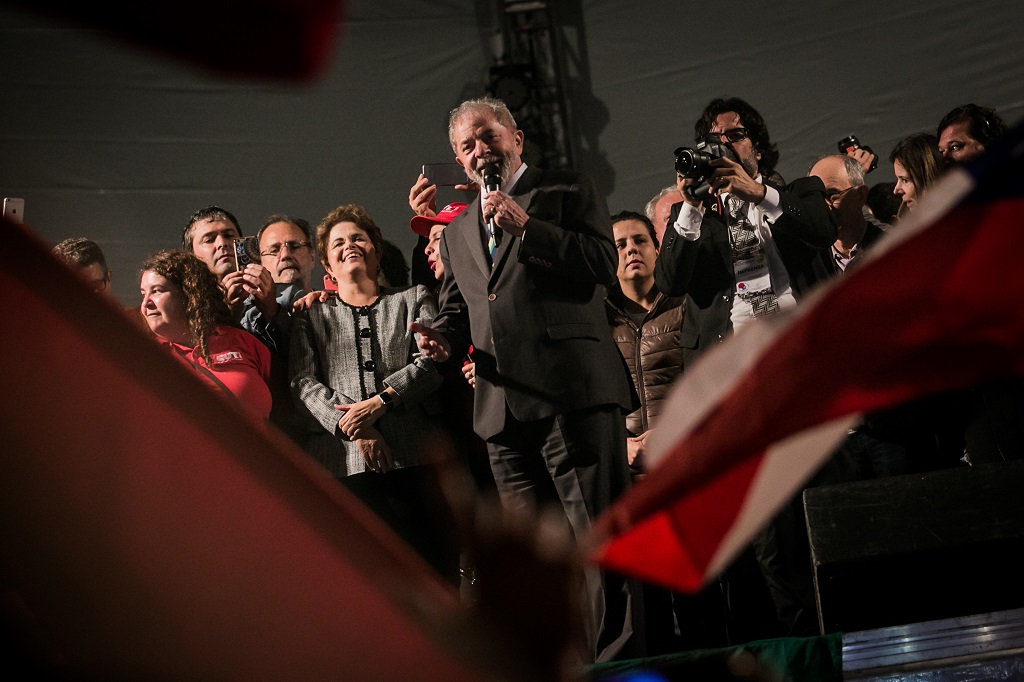 PT rejeita participação em movimento pró-impeachment
