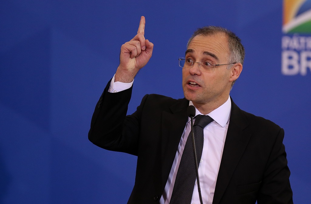 Lewandowski evita pressionar Alcolumbre sobre indicação de Mendonça