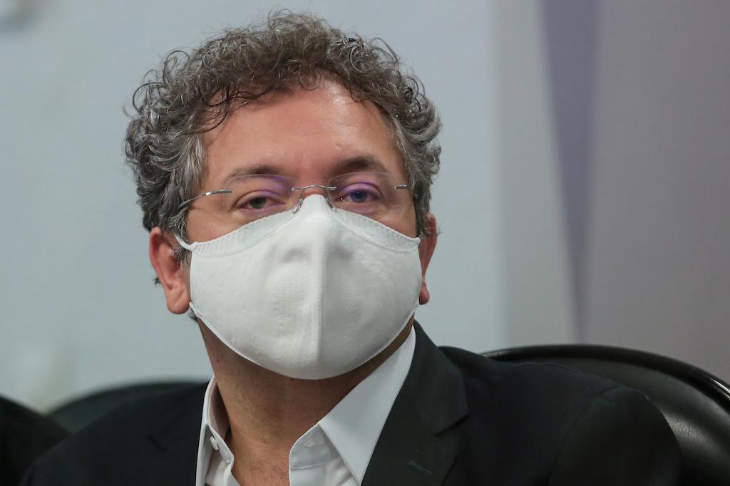 Racha no grupo da Saúde confere última chance à CPI da Pandemia