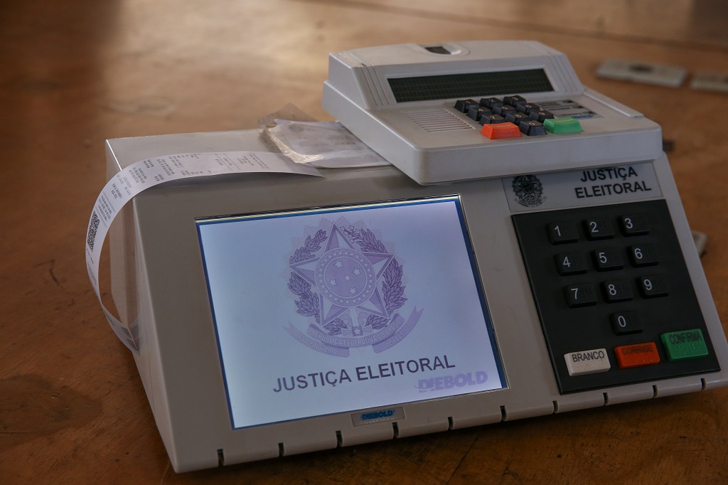 Voto impresso: divulgação do relatório da PF em sessão do Senado foi inoportuna
