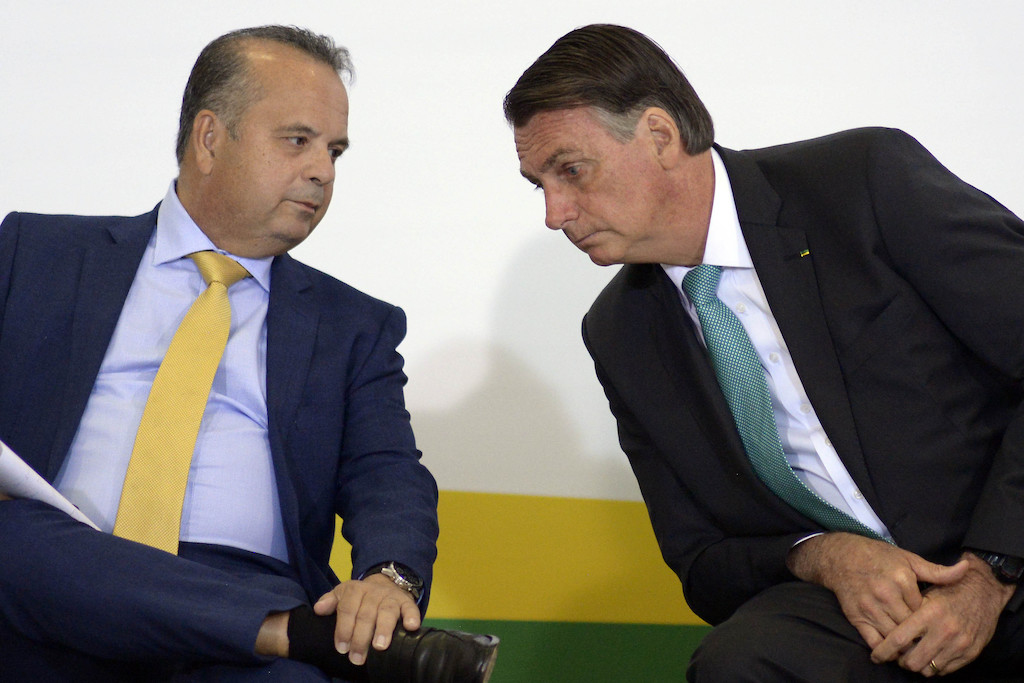 O jogo duplo de Rogério Marinho