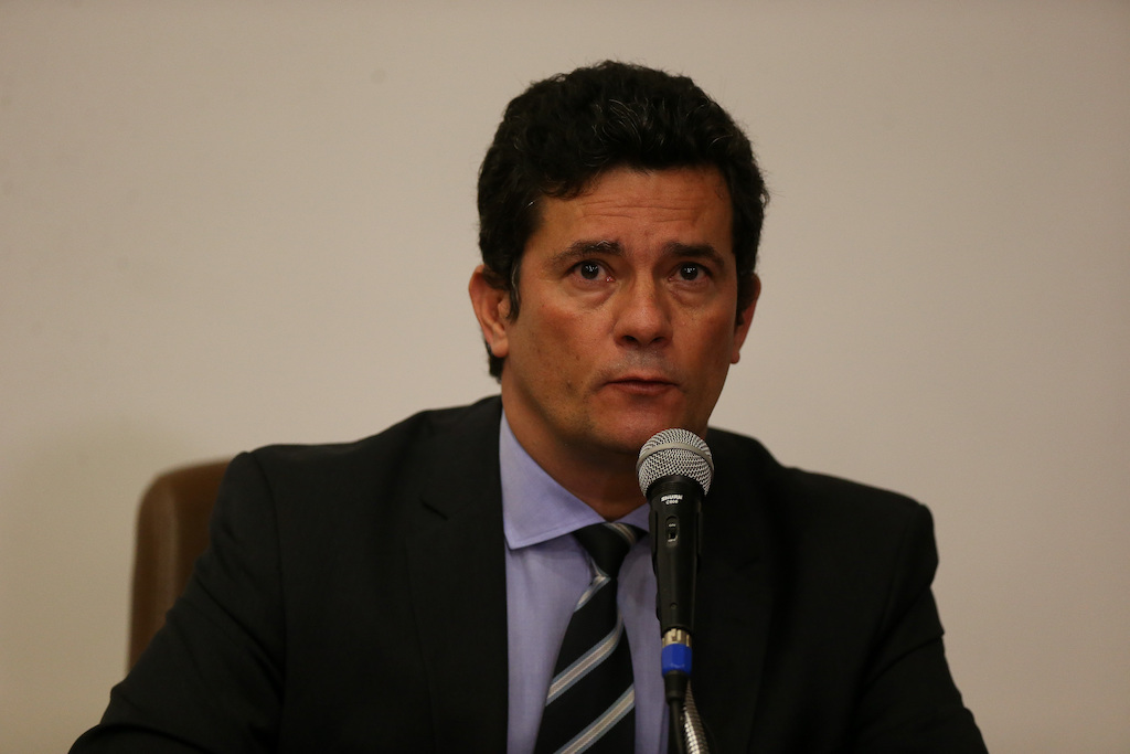 Moro marca conversas com partidos para novembro