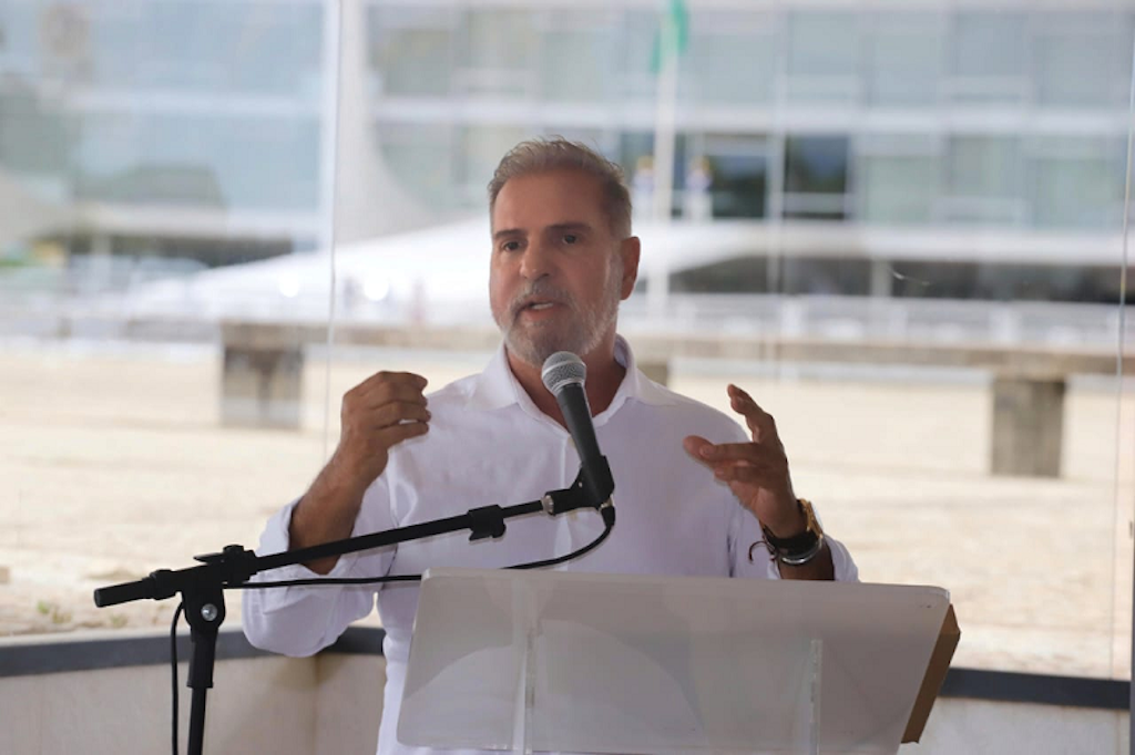 Carlinhos da VTCLog pode responder por crime de corrupção e improbidade administrativa