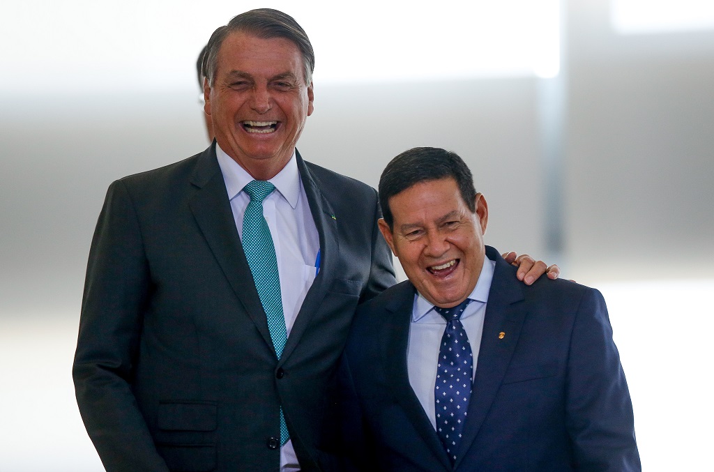 PT sabia desde 2018 que ação contra chapa Bolsonaro-Mourão era fraca