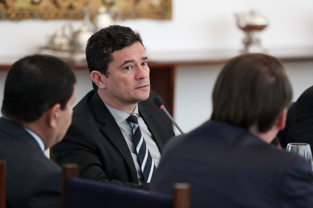 Bolsonaro acha que Moro usa candidatura para ser indicado ao STF