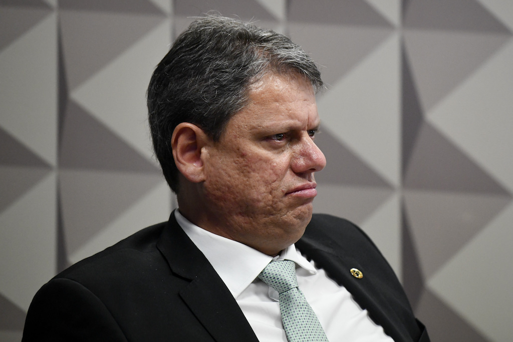 Bolsonaro quer testar nome de Tarcísio em Alagoas
