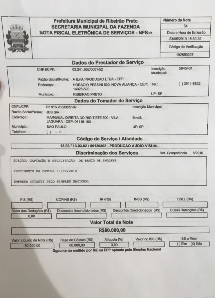 O que une Baleia e Lira