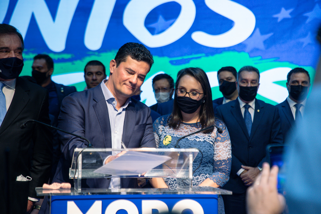 Presidente do Podemos tenta levar partido de Moro para a oposição