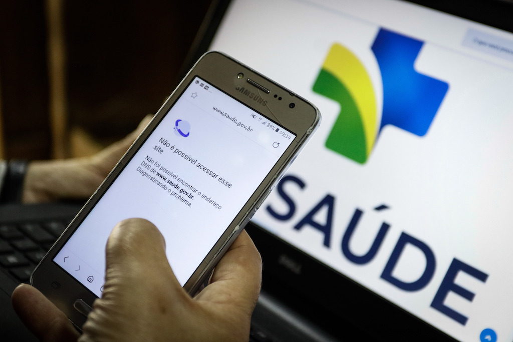 Site e a app do ConecteSUS estão fora do ar