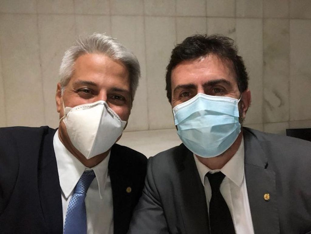 Ataque hacker: o silêncio da oposição