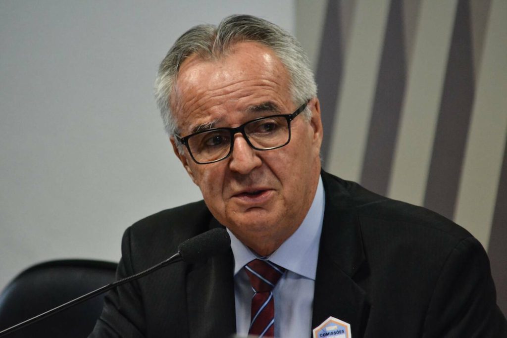 O jabuti de carvão