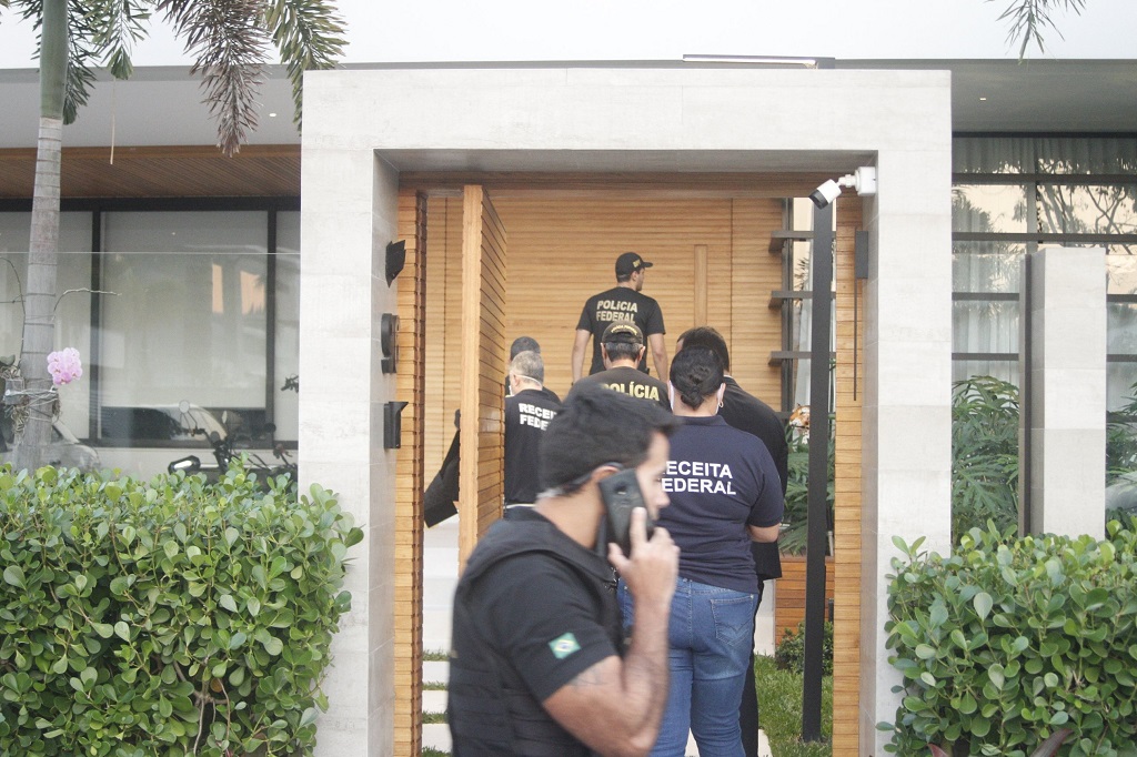 Crise na Receita vai além do reajuste salarial dado a policiais
