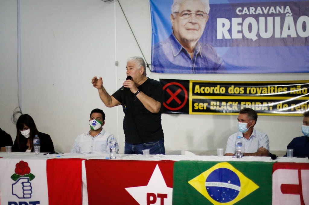 Requião oferece palanque a Lula no Paraná