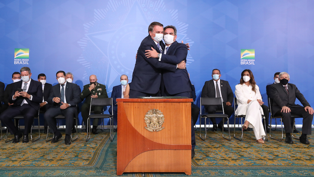 Rejeição a Bolsonaro é obstáculo para campanha de Ciro Nogueira