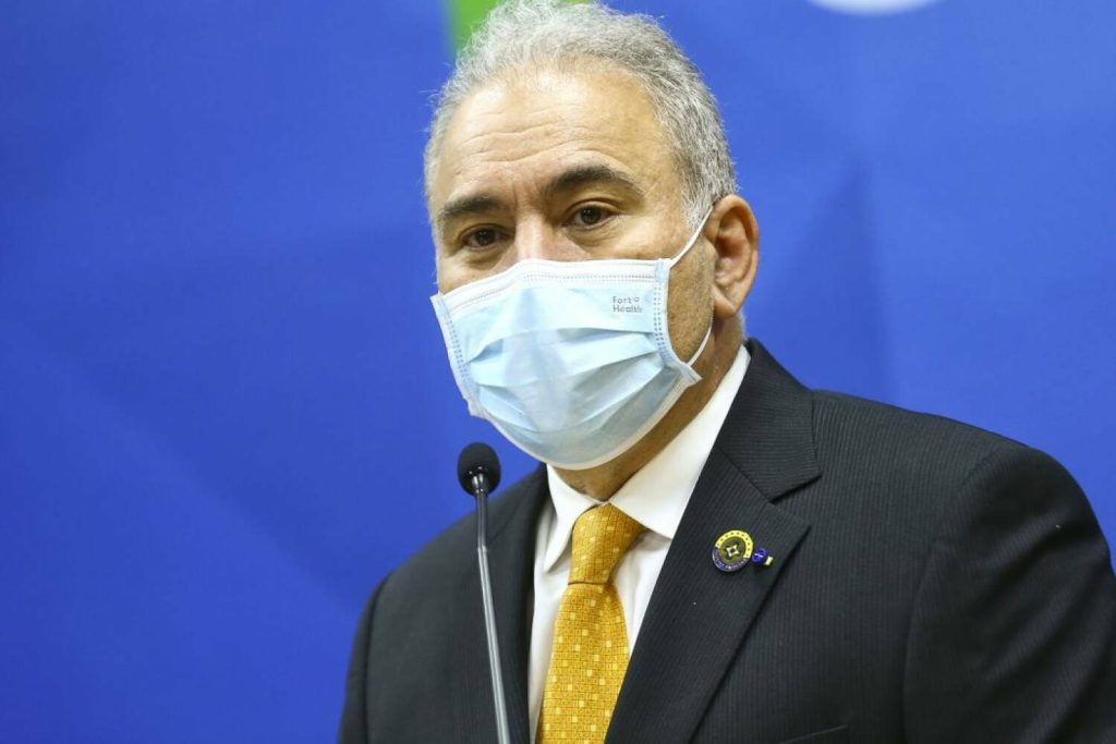 Coronavac será “considerada” para vacinação de crianças, diz Queiroga
