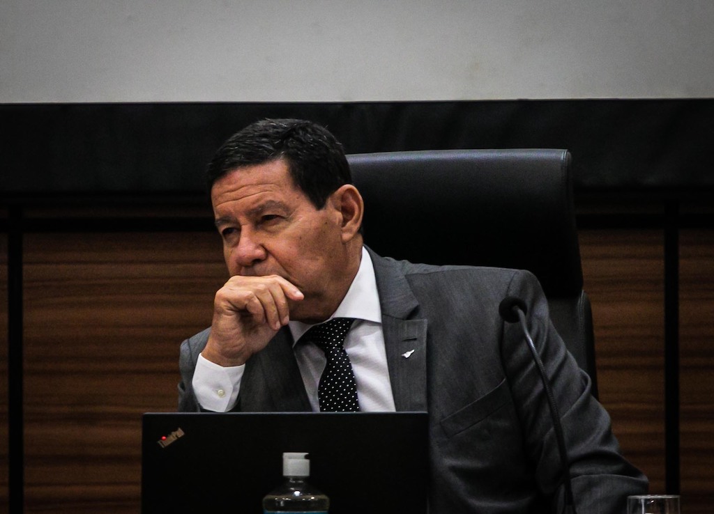 A aposta em Mourão