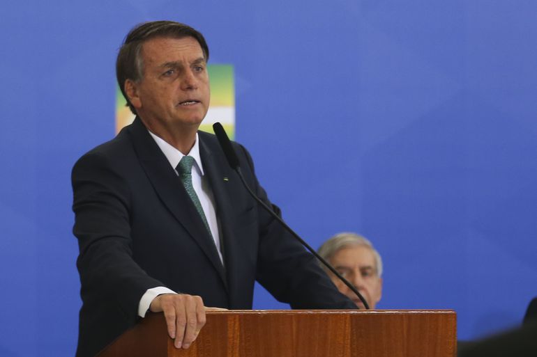 Caso Covaxin: PF diz que Bolsonaro não cometeu prevaricação