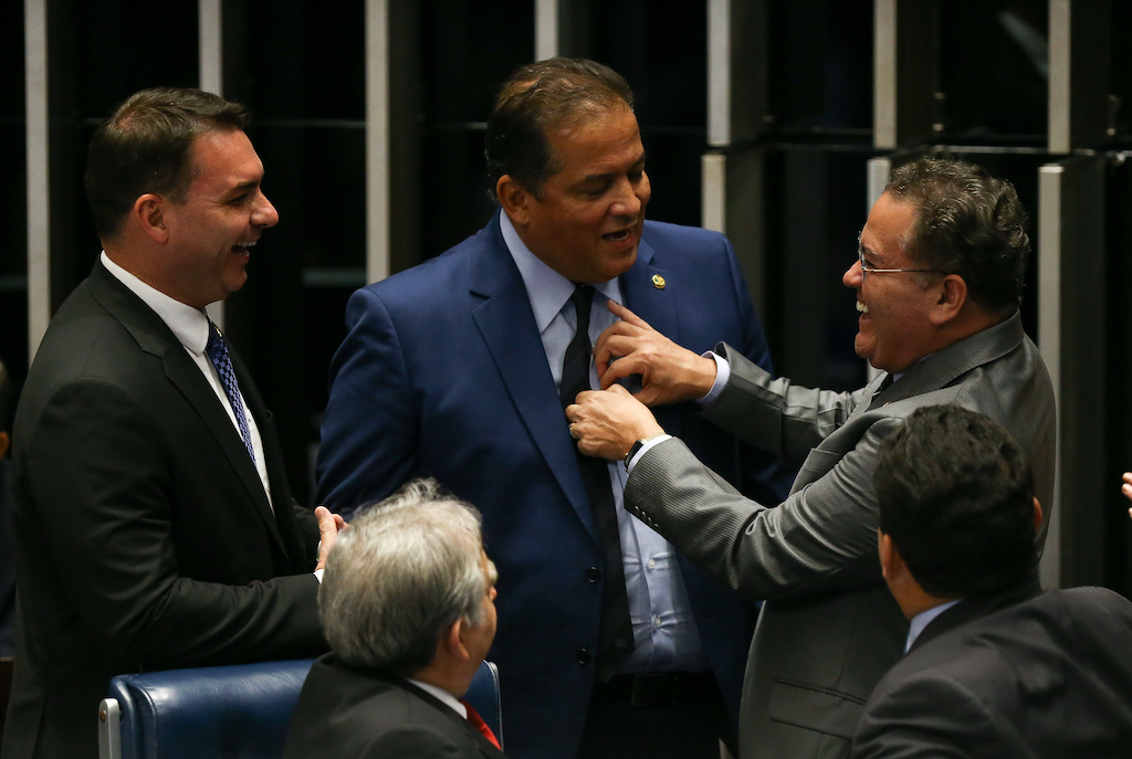 Para o governo, absorvente menstrual é coisa da esquerda