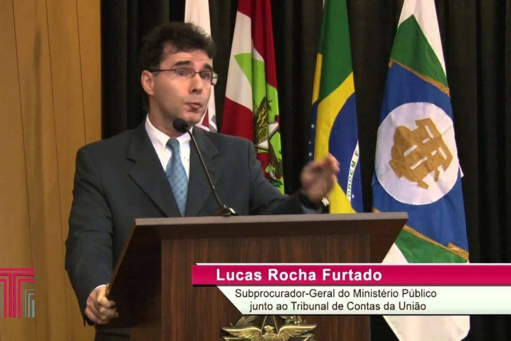 TCU gastou R$ 54 mil em viagens de “pós-doutorado” de Lucas Furtado