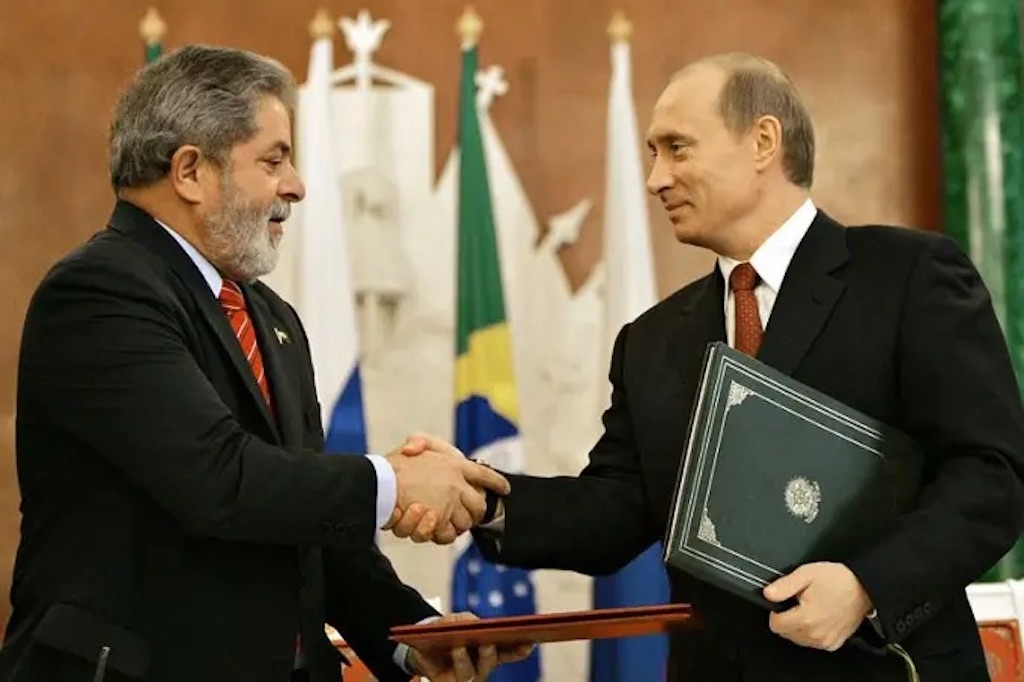 Se eleito, Lula quer parceria com Vladimir Putin