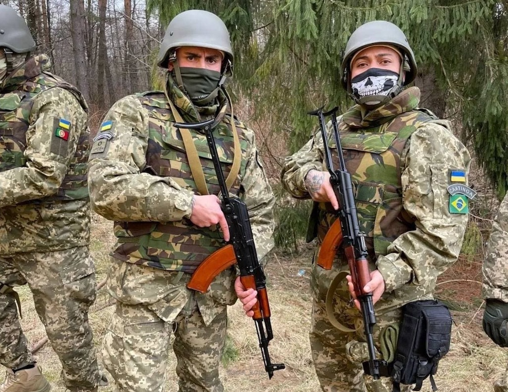 Os soldados estrangeiros na Guerra da Ucrânia