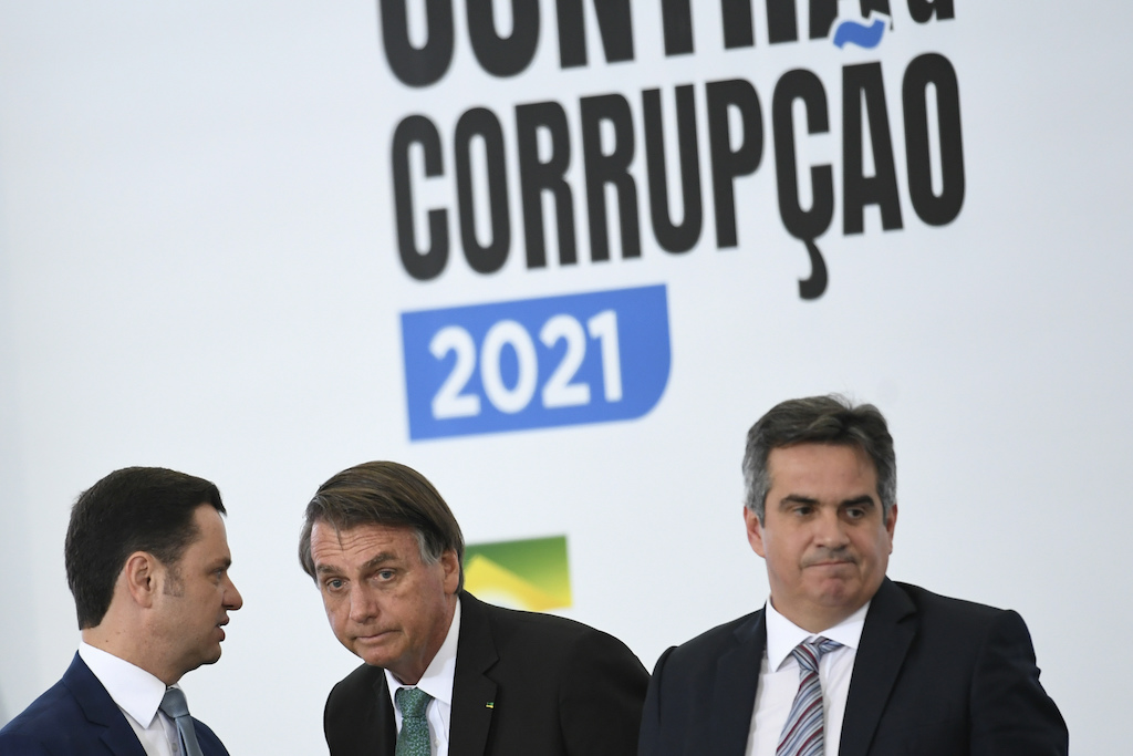 A rixa entre Anderson Torres e Ciro Nogueira