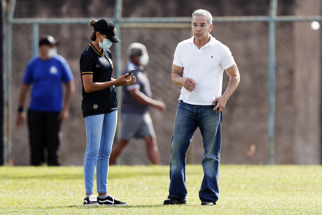 Família e empresas de Luiz Estevão devem quase 7 bilhões à União