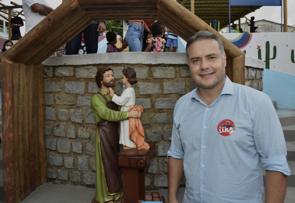 Renan Filho vira fenômeno eleitoral em pesquisa paga de instituto amigo
