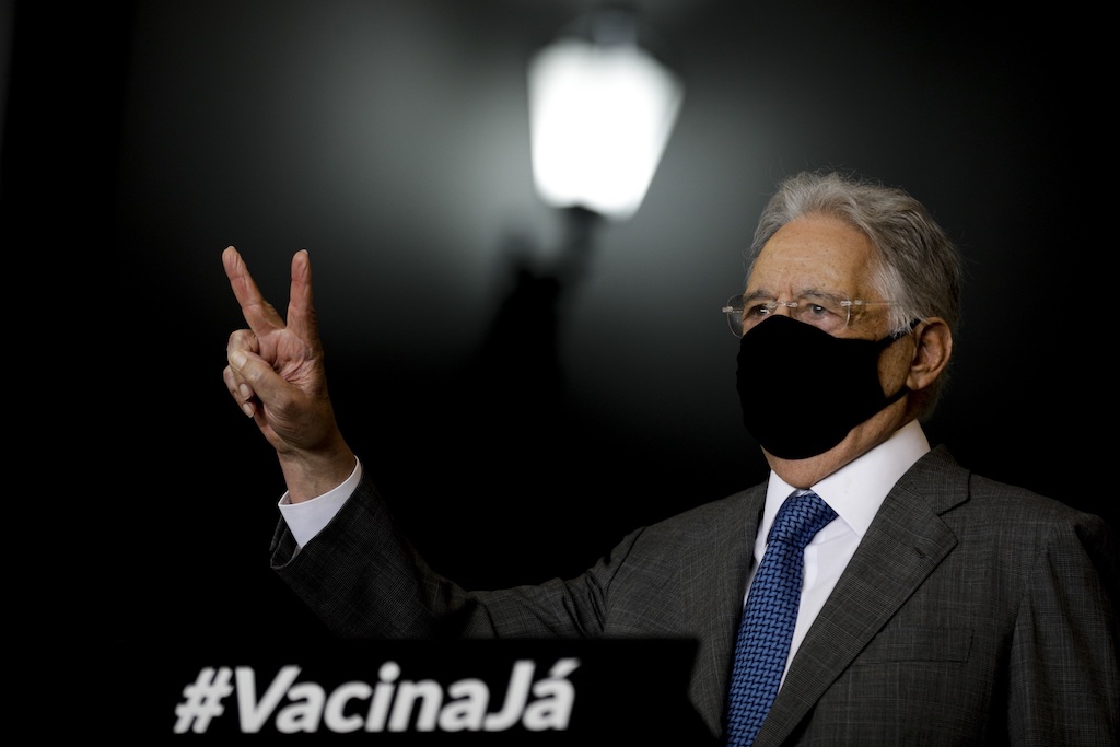 FHC atua para evitar vexame do PSDB